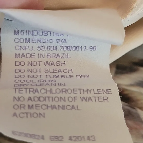 Carlos Miele Gown - Picture 12 of 12